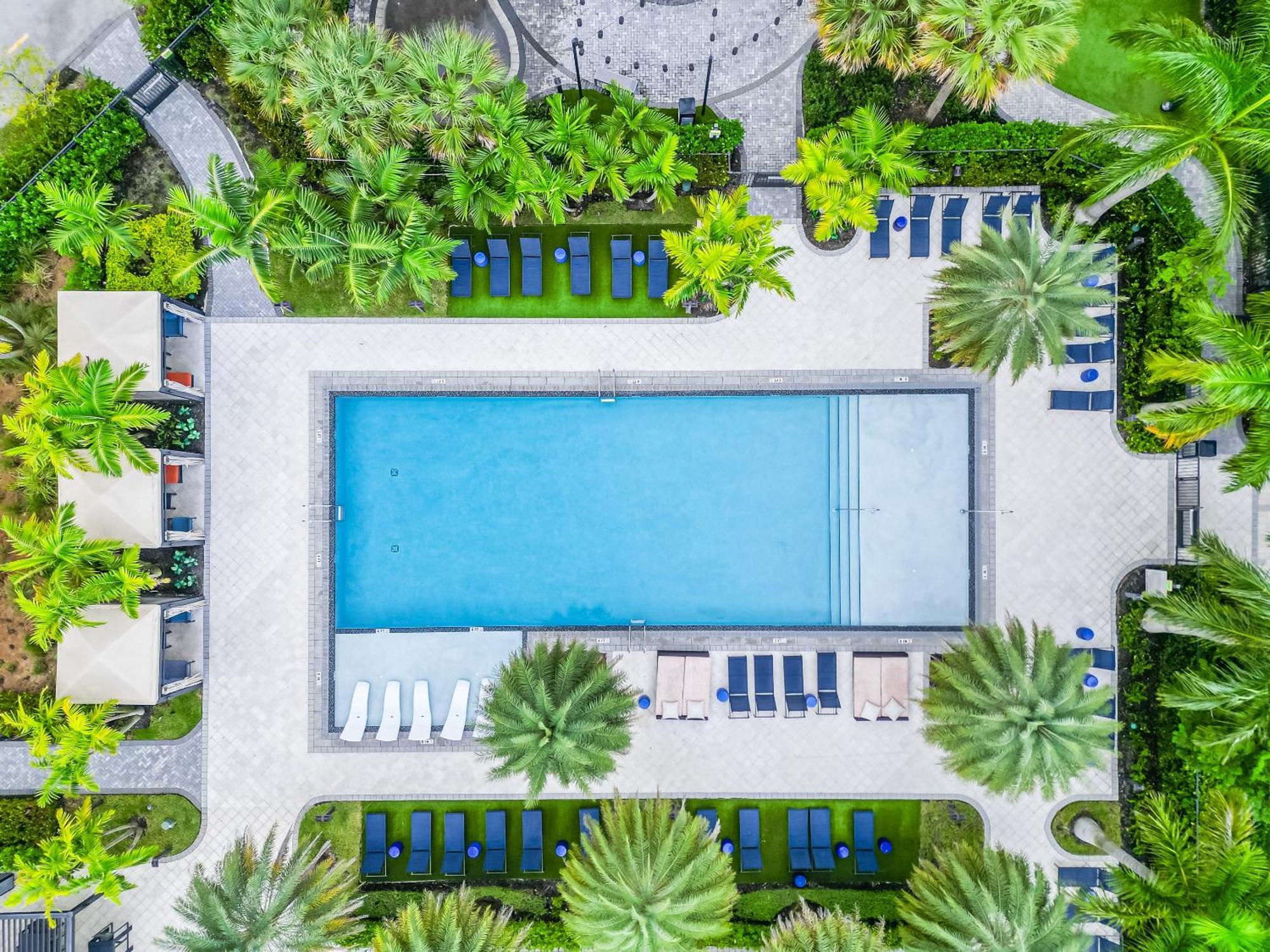 Amazing 2 Bedroom Unit In Doral Miami With Free Parking Hialeah Gardens Eksteriør bilde